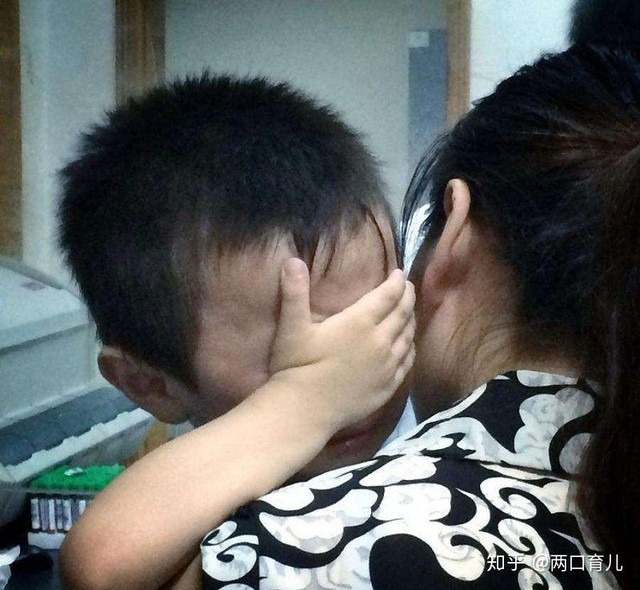 6 câu cửa miệng của trẻ vô ơn, cha mẹ nghe mà lòng đau như cắt