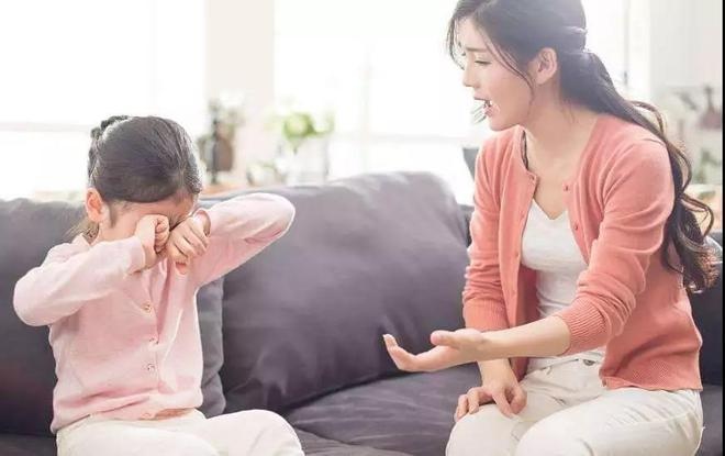 Tại sao bé không ghét mẹ sau khi bị mắng? Biết lý do mẹ sẽ yêu con nhiều hơn