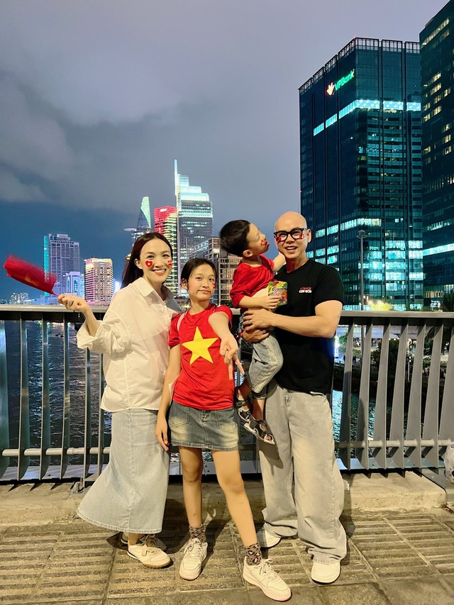 Ca sĩ Phan Đinh Tùng bị thủng màng nhĩ   - Ảnh 2.