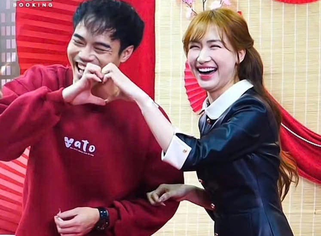 Hoà Minzy-Văn Toàn đẹp đôi sánh vai, netizen soi lời nhắn