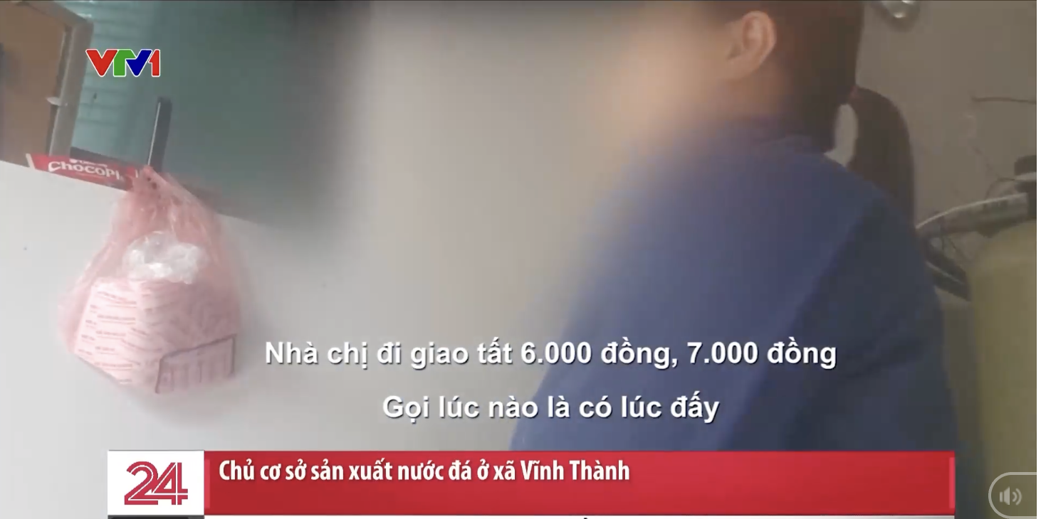 Sự thật gây sốc đằng sau những chuyến xe chở đá lạnh vào quán giải khát: Quy trình sản xuất lạnh gáy!- Ảnh 4. Sự thật gây sốc đằng sau những chuyến xe chở đá lạnh vào quán giải khát: Quy trình sản xuất lạnh gáy!- Ảnh 4.