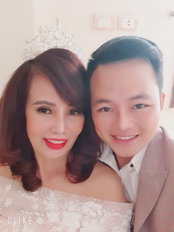 Cô dâu Thu Sao tiết lộ chuyện phòng the với chồng trẻ kém 36 tuổi -  Saostar.vn