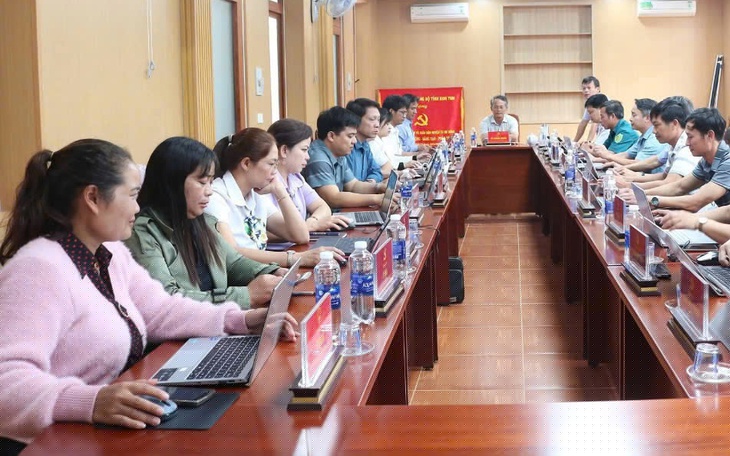 Cán bộ cho dân mượn tiền đóng phí công chứng ở Đà Nẵng được dân viết đơn đề nghị tuyên dương - Ảnh 2.