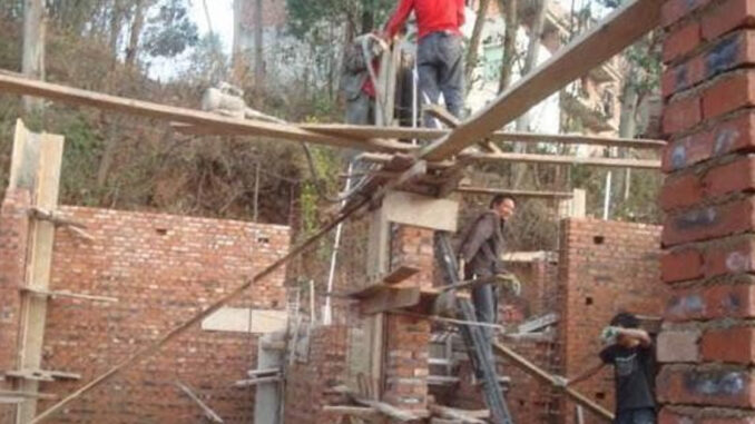 Các cụ nói: ’50 tuổi không xây nhà, 60 tuổi không trồng cây, 70 tuổi không may áo’, nghĩa là gì? Các cụ nói: ’50 tuổi không xây nhà, 60 tuổi không trồng cây, 70 tuổi không may áo’, nghĩa là gì?