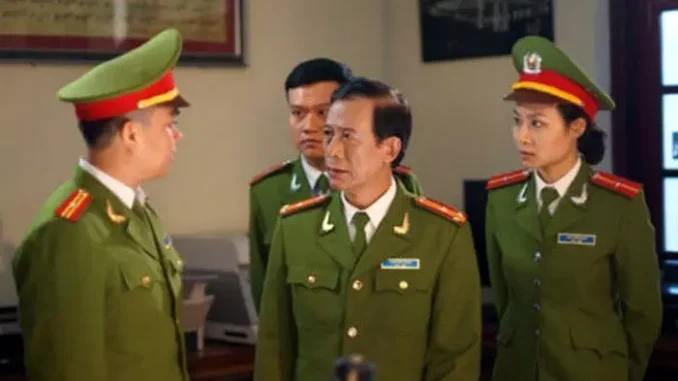 Cuộc sống kín tiếng ở tuổi 72 của diễn viên chuyên vai công an bên người vợ hai Cuộc sống kín tiếng ở tuổi 72 của diễn viên chuyên vai công an bên người vợ hai