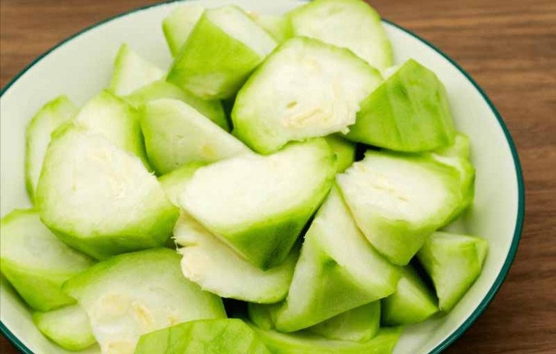 muop-rat-bo-vi-nhu-nhan-sam-nguoi-ngheo-nhung-rat-ky-voi-3-thu-nhieu-nguoi-khong-biet-van-nau-chung-muop-eva-012-1692088469-875-width780height496