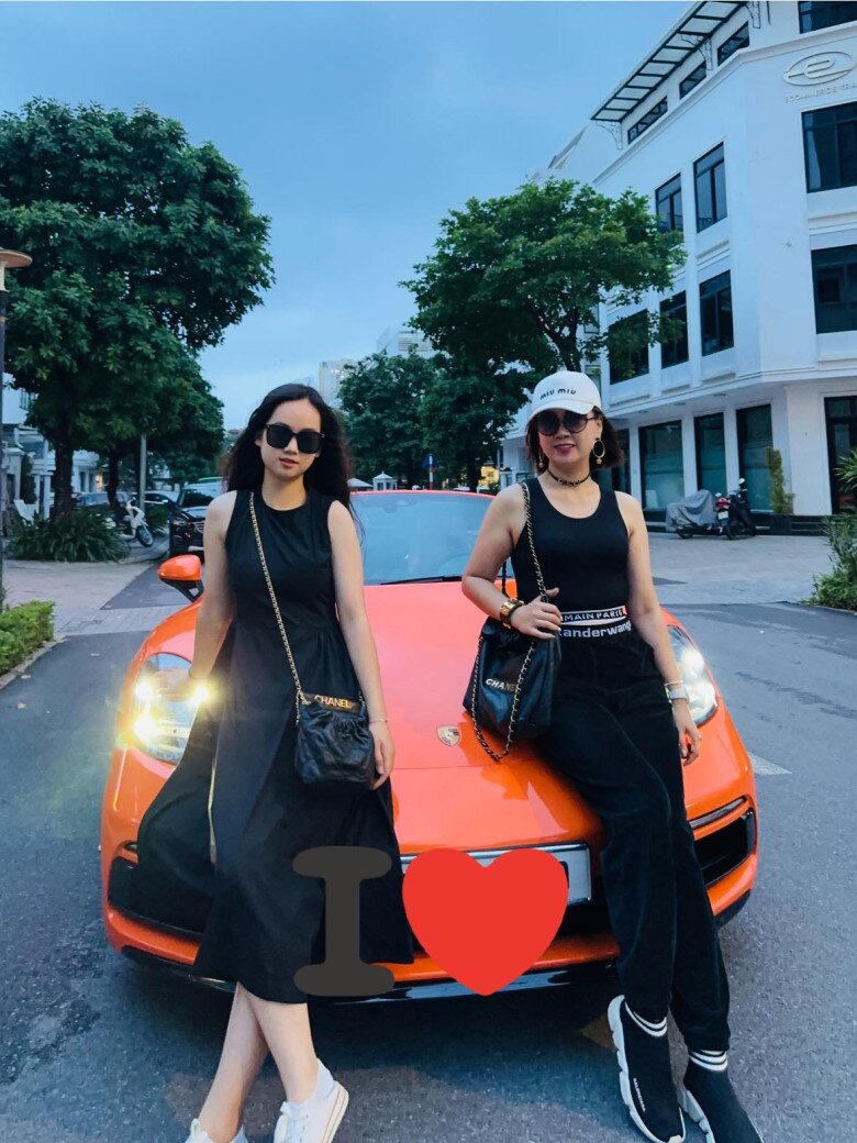 Nữ thủ khoa 17 tuổi đạt 30 điểm tuyệt đối visual như "nàng thơ", mặc áo 60 triệu, nhìn giá bộ sưu tập túi hiệu càng choáng - 4