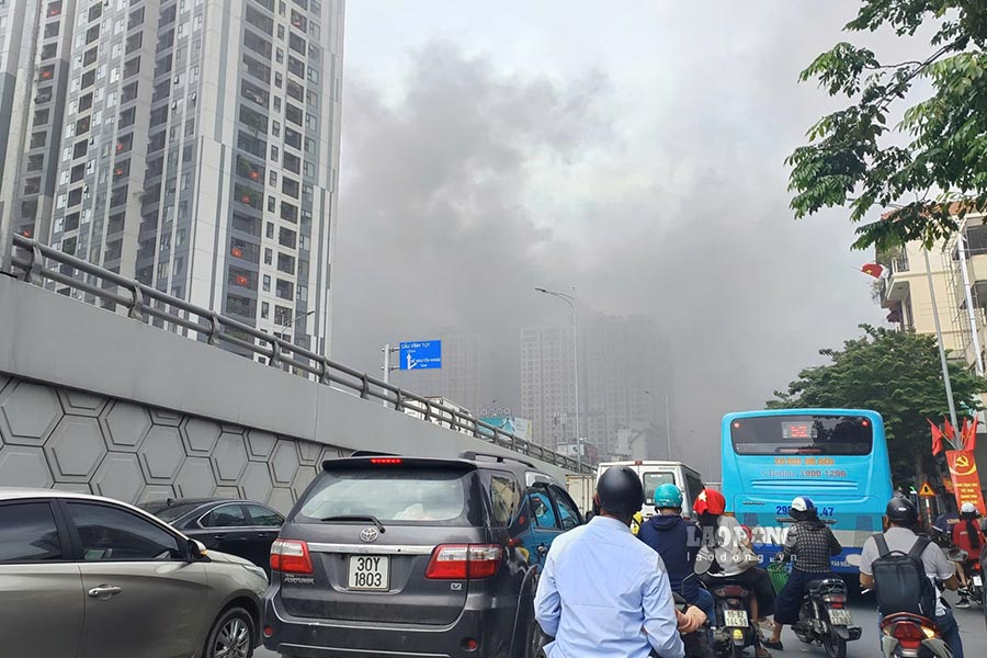 Xảy ra ùn ứ cục bộ thời điểm xảy ra cháy.