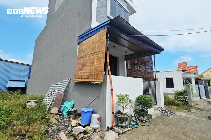 Dù biết rõ việc xây dựng "nhầm" trên đất của người khác nhưng ông Hữu vẫn cố tình hoàn thiện, đưa vào sử dụng căn nhà trái phép.