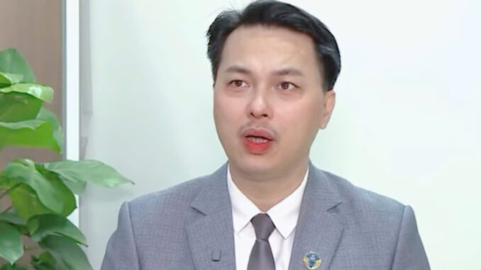 Vụ nữ bác sĩ nha khoa hành hung khách hàng ở TP.HCM: Có thể bị xử lý thế nào?- Ảnh 1.