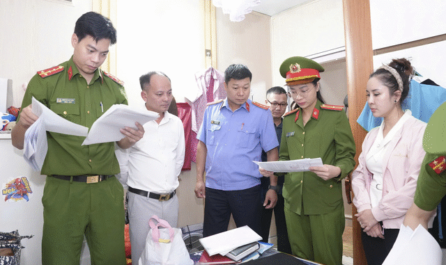 Bắt tạm giam và khám xét nơi ở của nữ hiệu trưởng Doãn Thị Lệ Xuân- Ảnh 1.