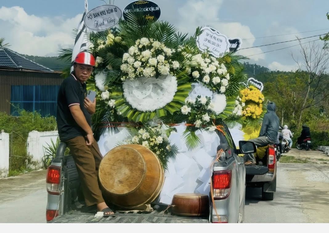 565107352_4051402068454275_3172362216781378413_n-1 Có thể là hình ảnh về văn bản