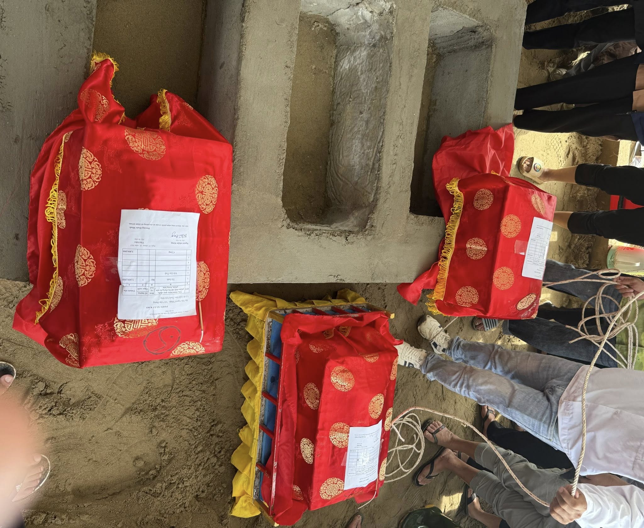 565157474_4051402035120945_4330626081392744490_n-1 Có thể là hình ảnh về văn bản