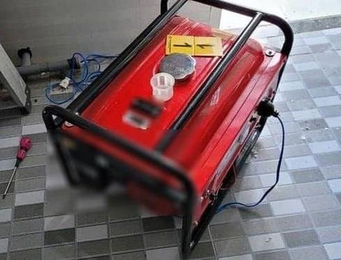 6aec61f569bc80e2d9ad Phát hiện 2 bố con ở phường Cửa Lò, tỉnh Nghệ An tử vong trong nhà nghi do ngạt khí vì máy phát điện. Ảnh minh họa