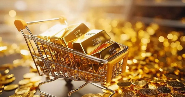 Vì sao giá vàng rớt mạnh trong đêm 21/10?