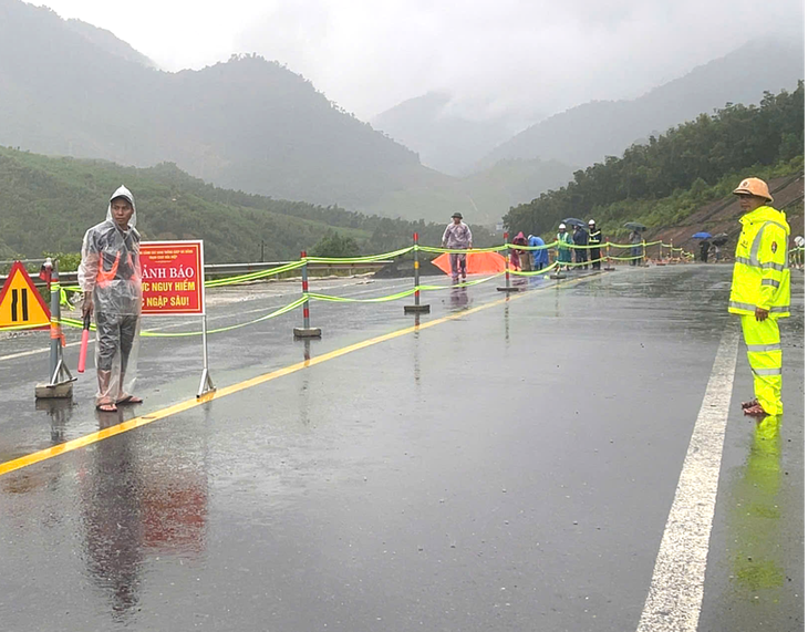 cao tốc - Ảnh 1.