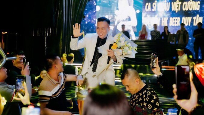 Sau khi ra tù, Châu Việt Cường quay trở lại hoạt động nghệ thuật.