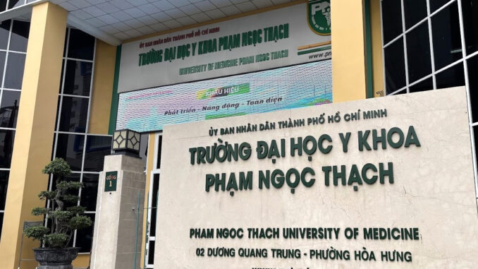 NÓNG: Thông tin MỚI NHẤT vụ lùm xùm nghiên cứu sinh 24 tuổi trúng tuyển tiến sĩ trường ĐH Y khoa Phạm Ngọc Thạch- Ảnh 1.