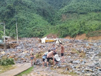 Tổng thiệt hại về thiết bị và doanh thu Nhà máy Thủy điện Làng Bằng khoảng 80 tỷ đồng.